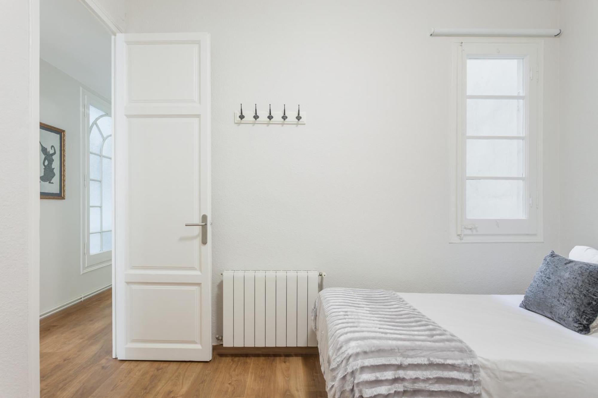 Art House Fira Apartments Barselona Dış mekan fotoğraf