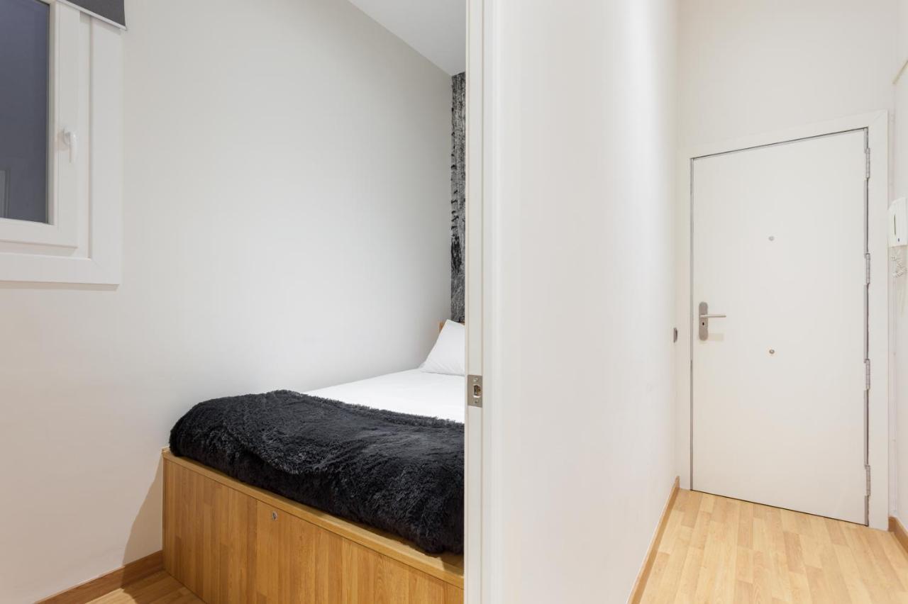 Art House Fira Apartments Barselona Dış mekan fotoğraf