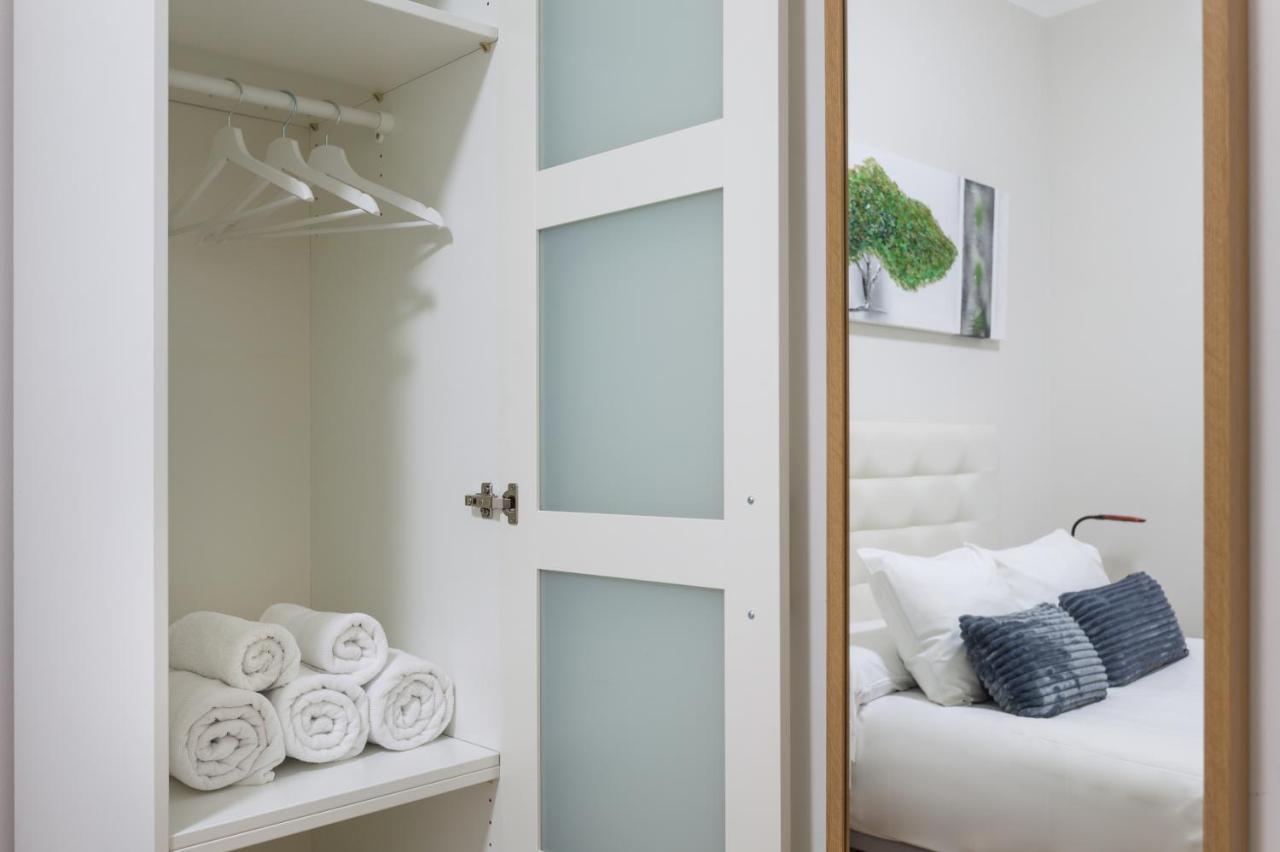 Art House Fira Apartments Barselona Dış mekan fotoğraf